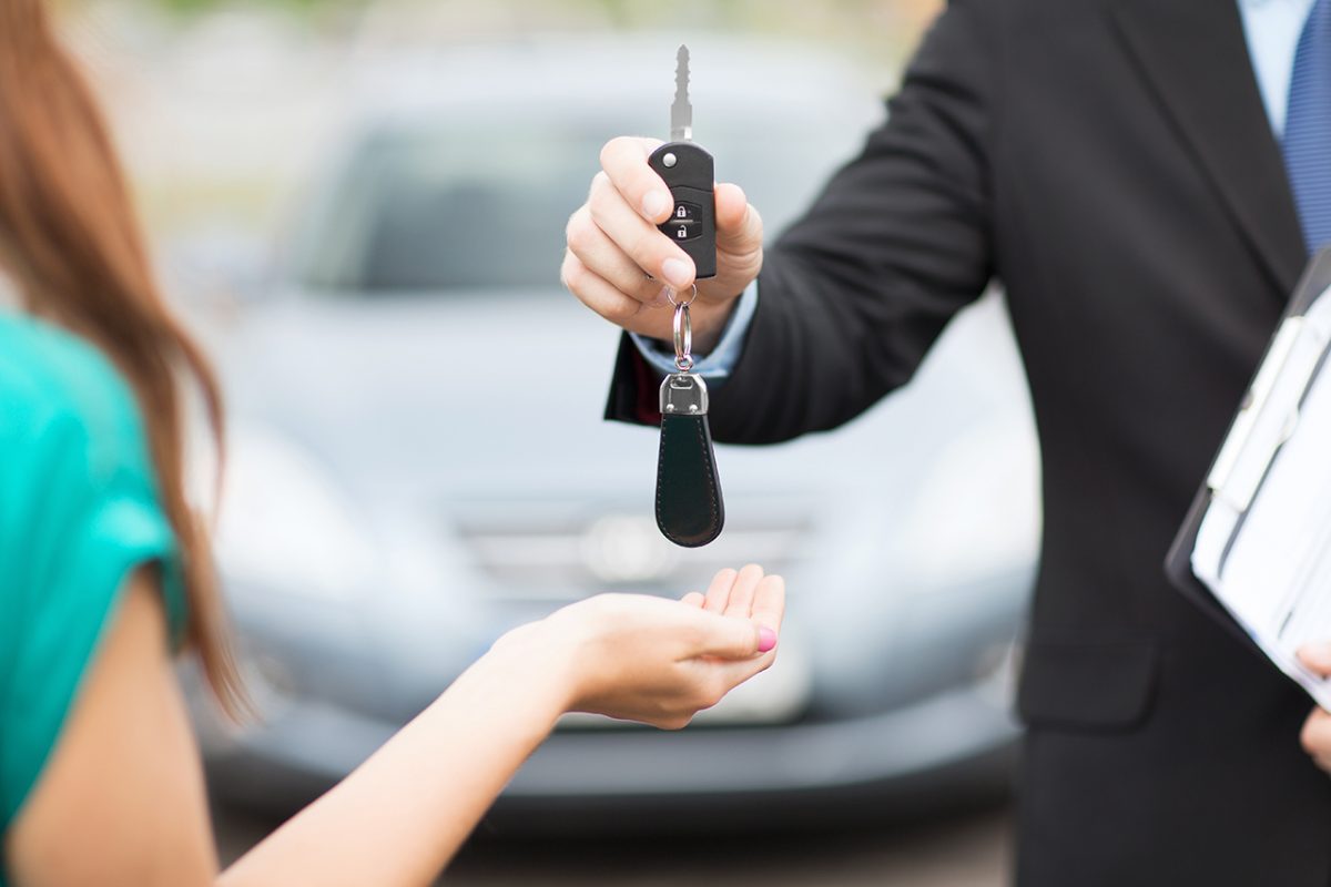 Cómo alquilar un coche: La guía completa